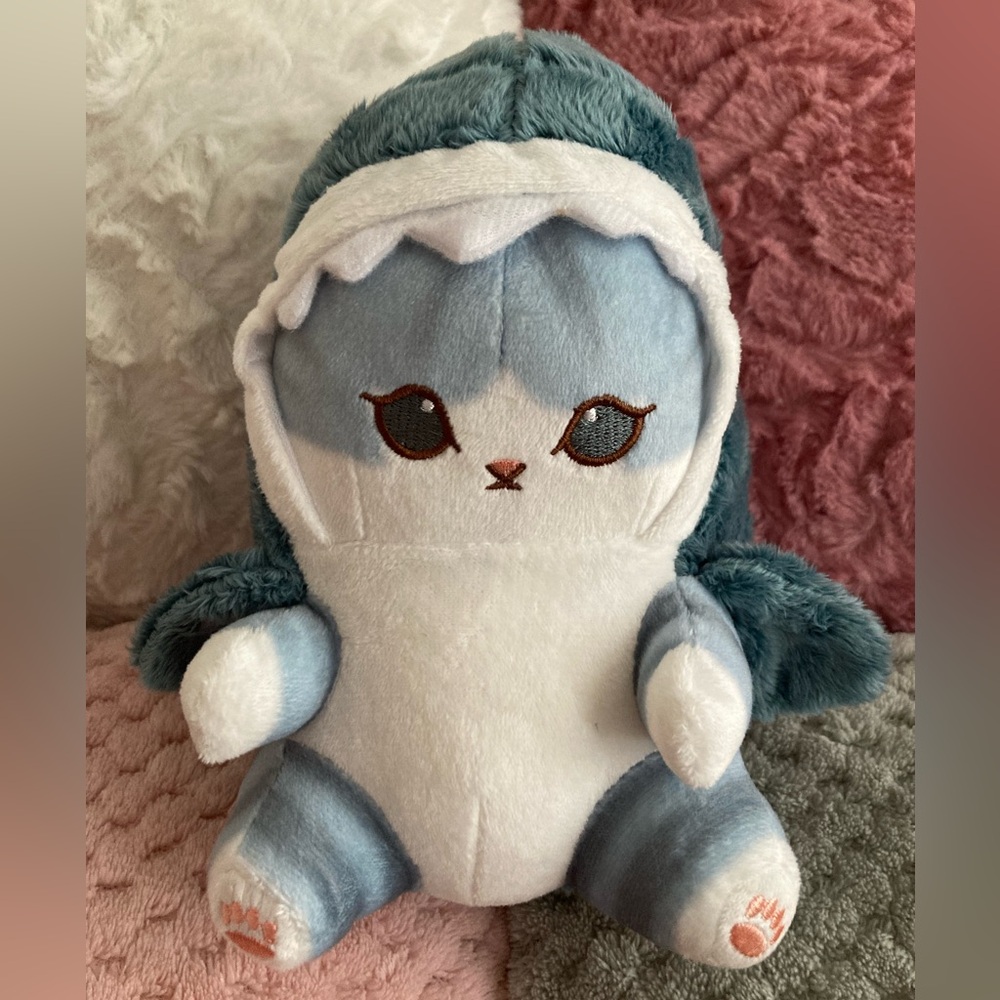 🦈 🐱 20cm NWOT Grey Mofusand Cat in Blue Shark Costume Soft Plush Doll Stuff Toy